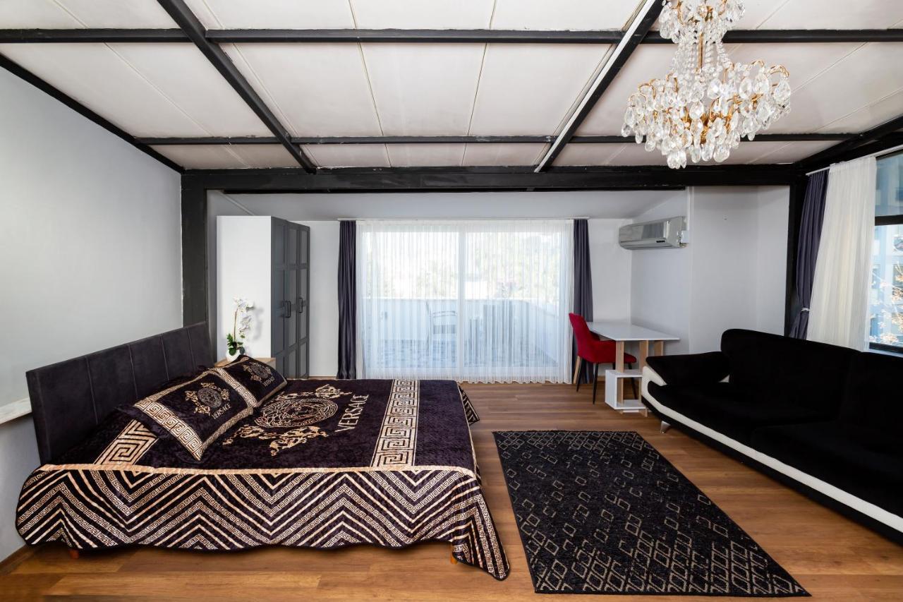 8 Rooms House Balçova Extérieur photo