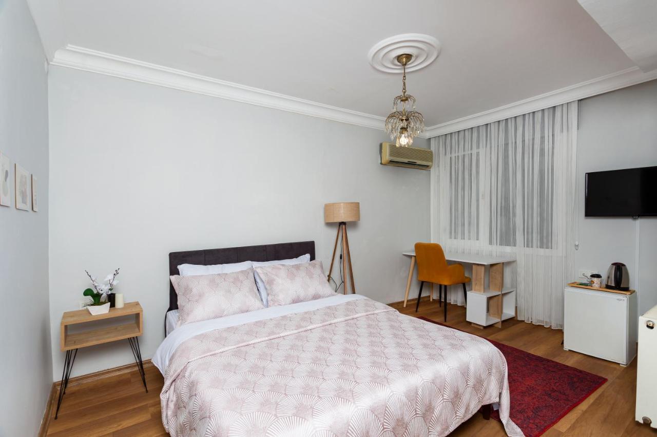 8 Rooms House Balçova Extérieur photo